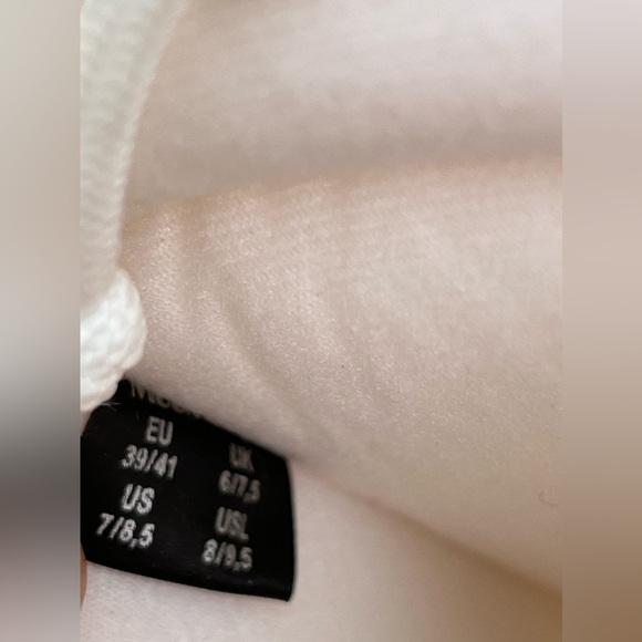 Moon Boot Icon White Snow Boots Size Eu 39/41 US 7/8,5 New NWT - Picture 5 of 9